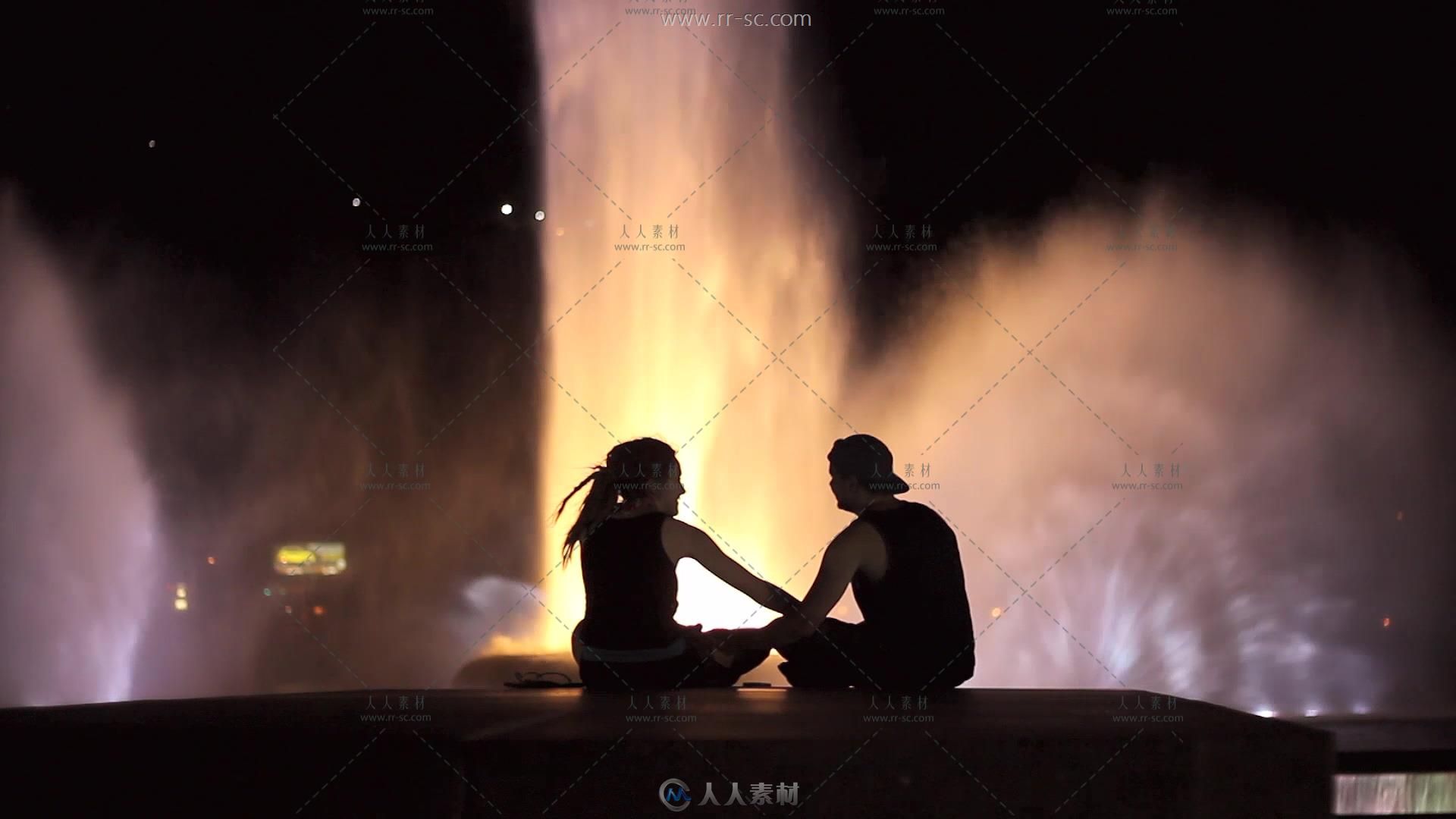 唯美浪漫情侣喷泉前开心聊天高清实拍视频素材
