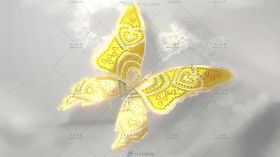 金色的蝴蝶在花纹背景中翩翩起舞的奇妙视频素材